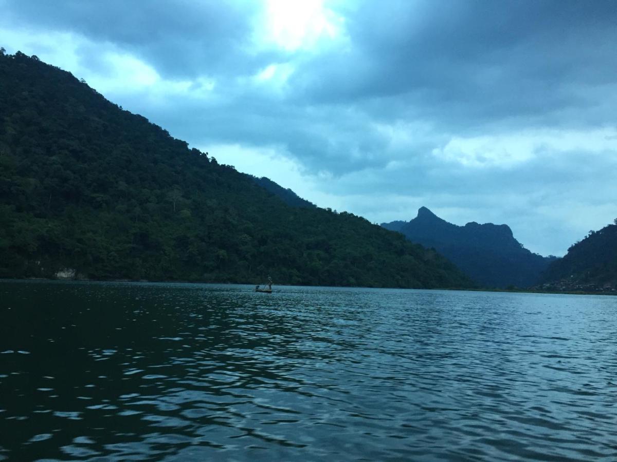 Hoang Quan Homestay Ba Be Eksteriør bilde